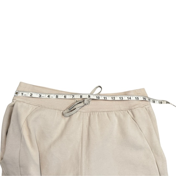 Lululemon Scuba High-Rise Jogger Baggy Sweatpants Cream Women’s 12 Read - Picture 6 of 9